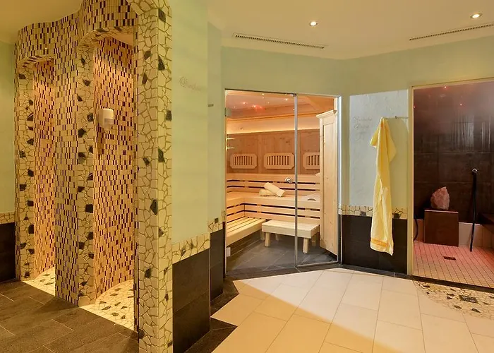 Laendenhof Superior Готель