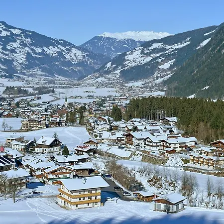 Laendenhof Superior Szálloda Mayrhofen
